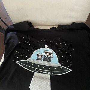 Karl Lagerfield, Paris, designer shirt- tee